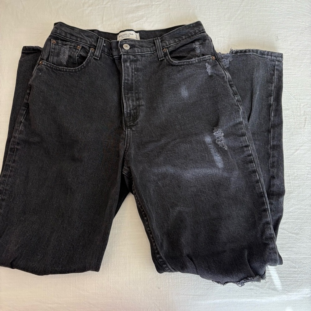 Abercrombie 90’s Straight Jean